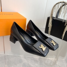 Louis Vuitton Heeled Shoes